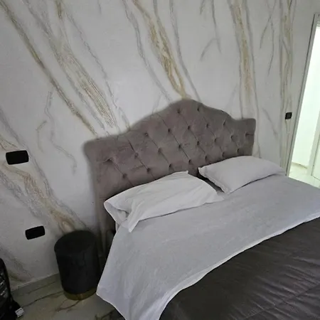 Crisari * Napoli